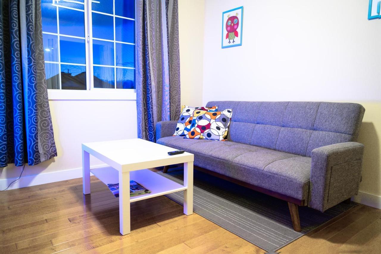 Joe'S Cozy And Quality Place In YYC المظهر الخارجي الصورة