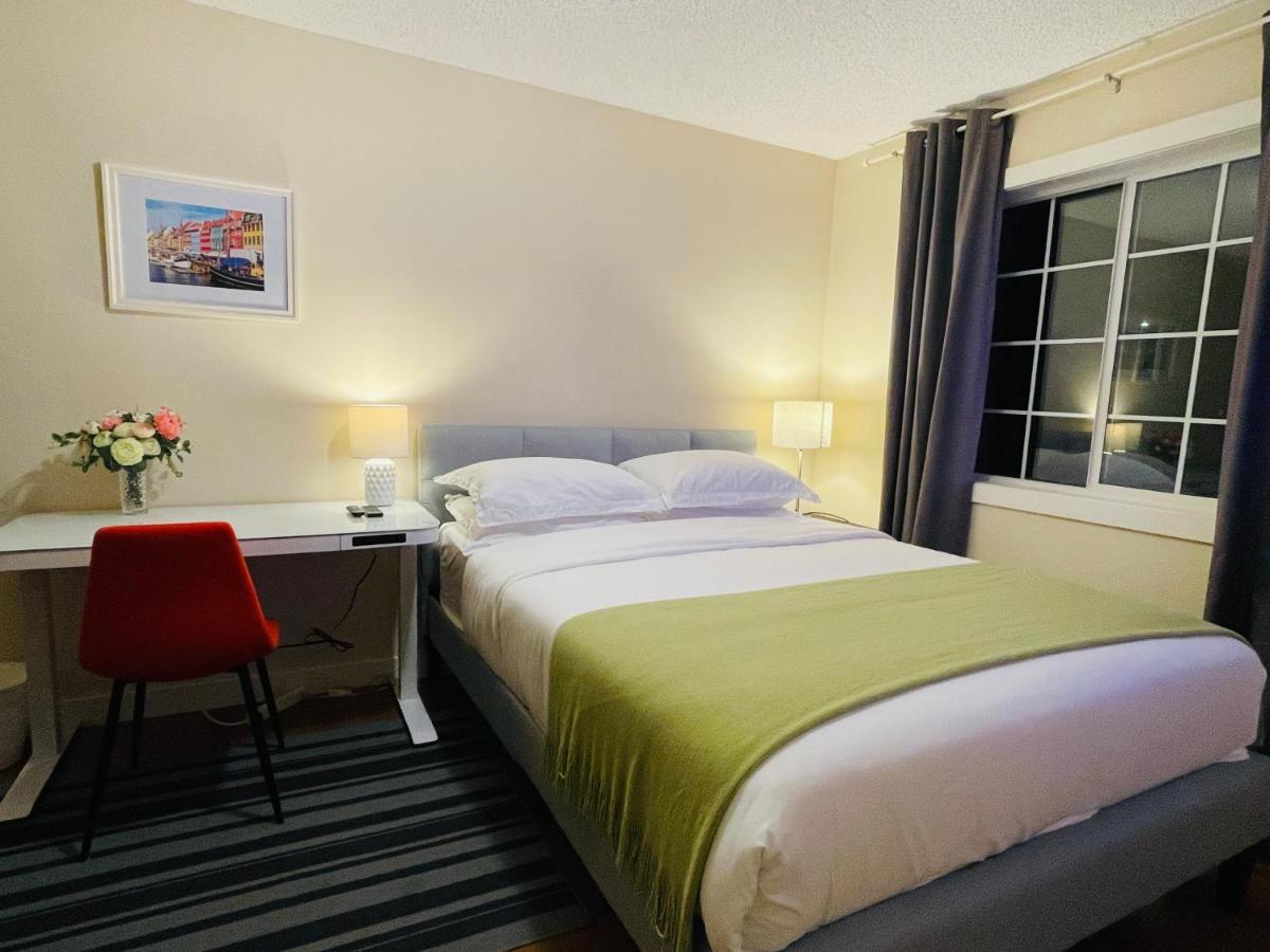 Joe'S Cozy And Quality Place In YYC المظهر الخارجي الصورة